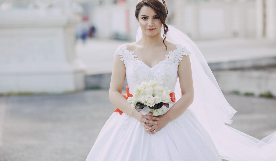 Your Wedding Dress Doesn’t Have to Be White - My White Sand Wedding