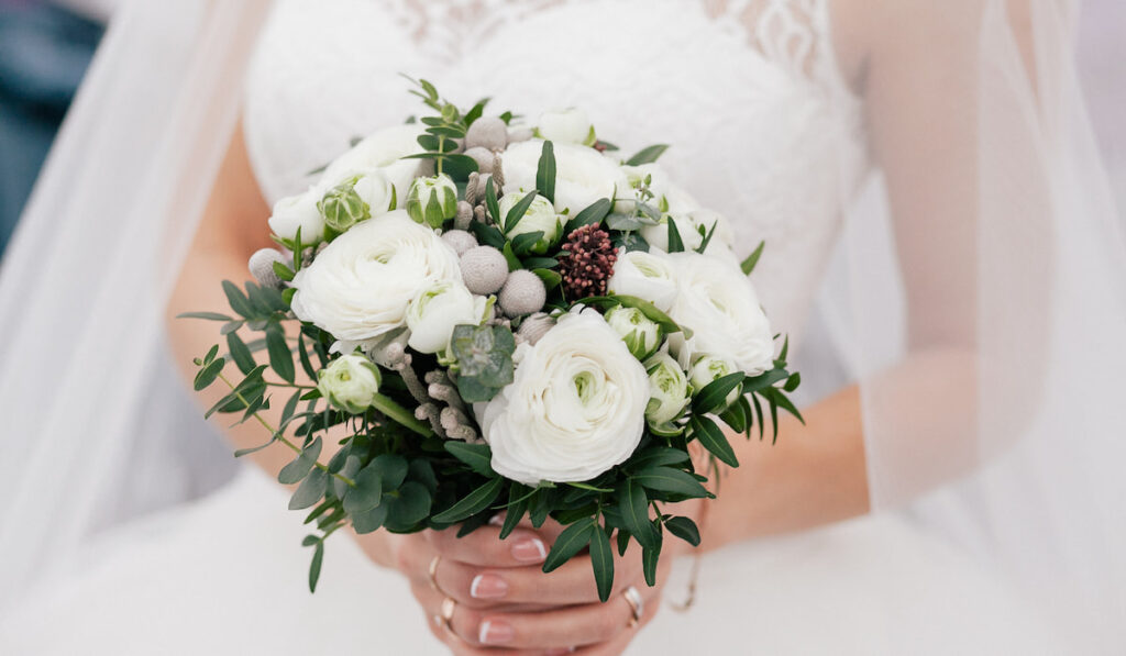 bride holding her bridal bouquet 