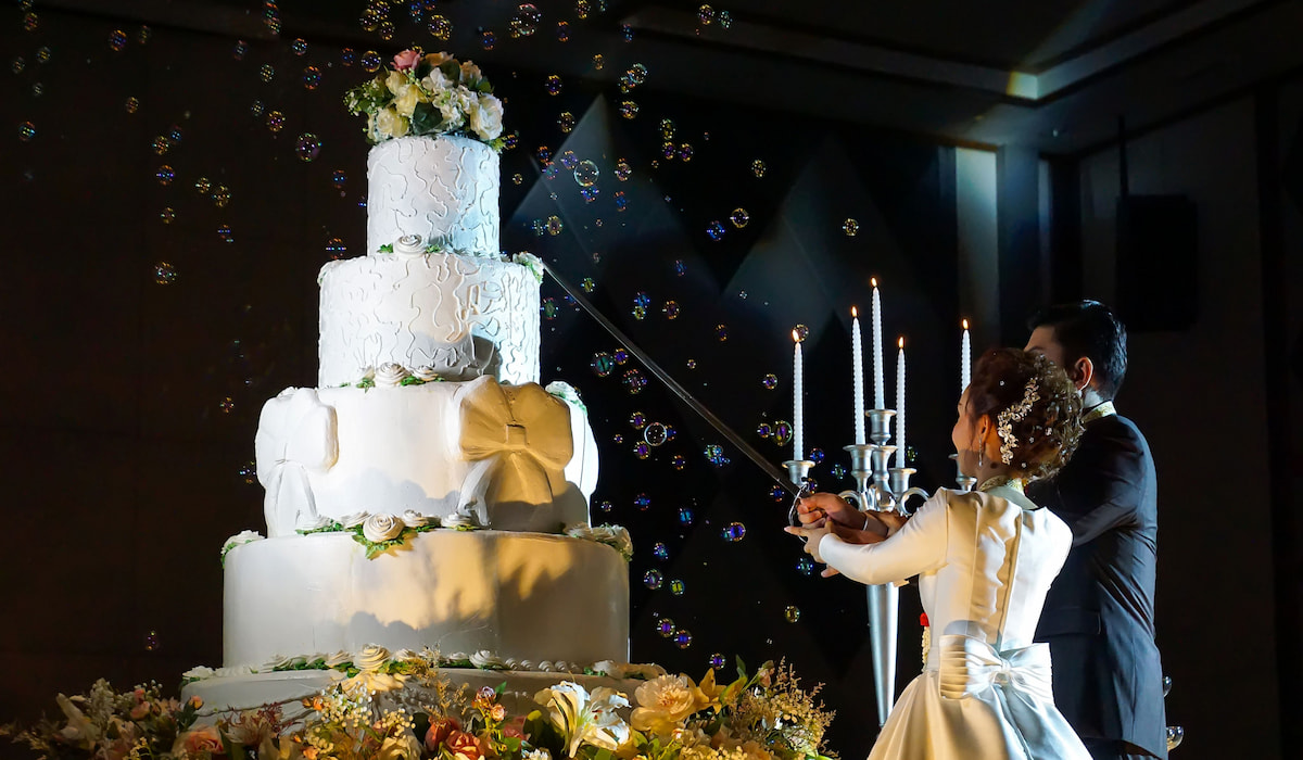 What Does Cutting a Cake at a Wedding Mean? - My White Sand Wedding