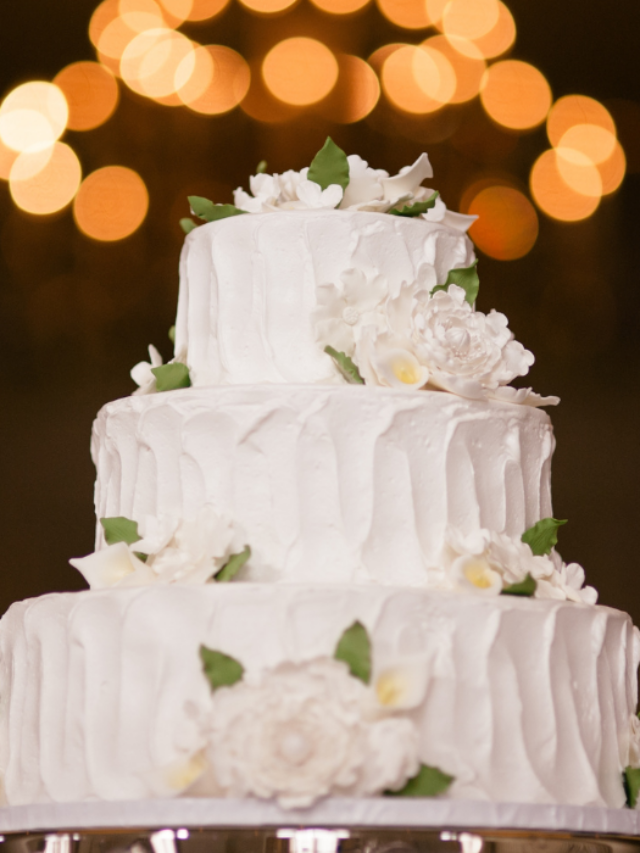 Why Does a Traditional Wedding Cake Have Three Tiers? - My White Sand ...
